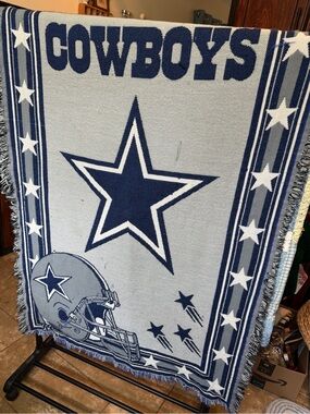 Source Unknown Dallas Cowboys Blue and White Throw Blanket